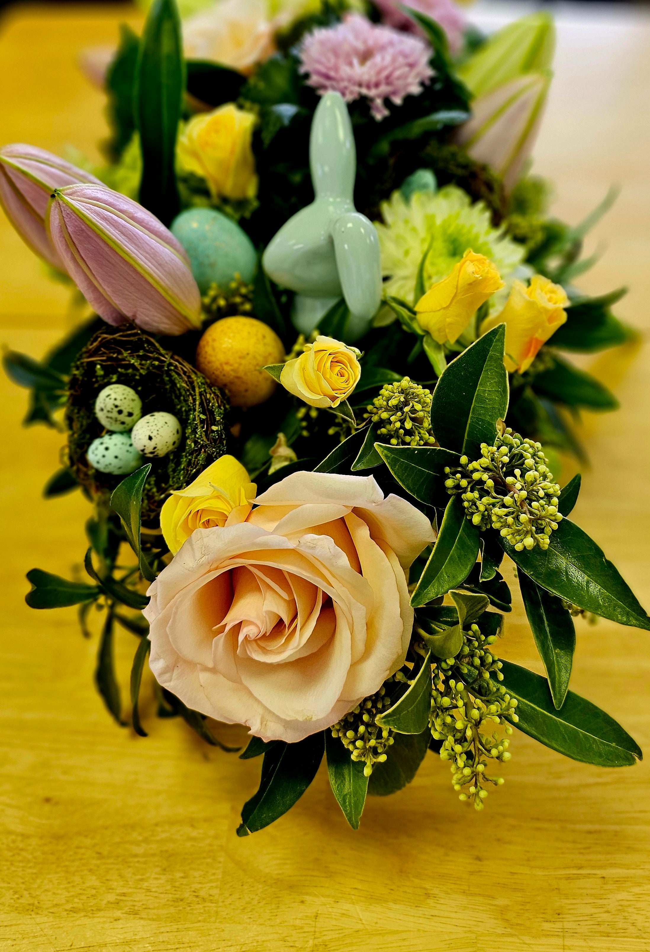Hoppy thoughts and Bunny wishes centerpiece