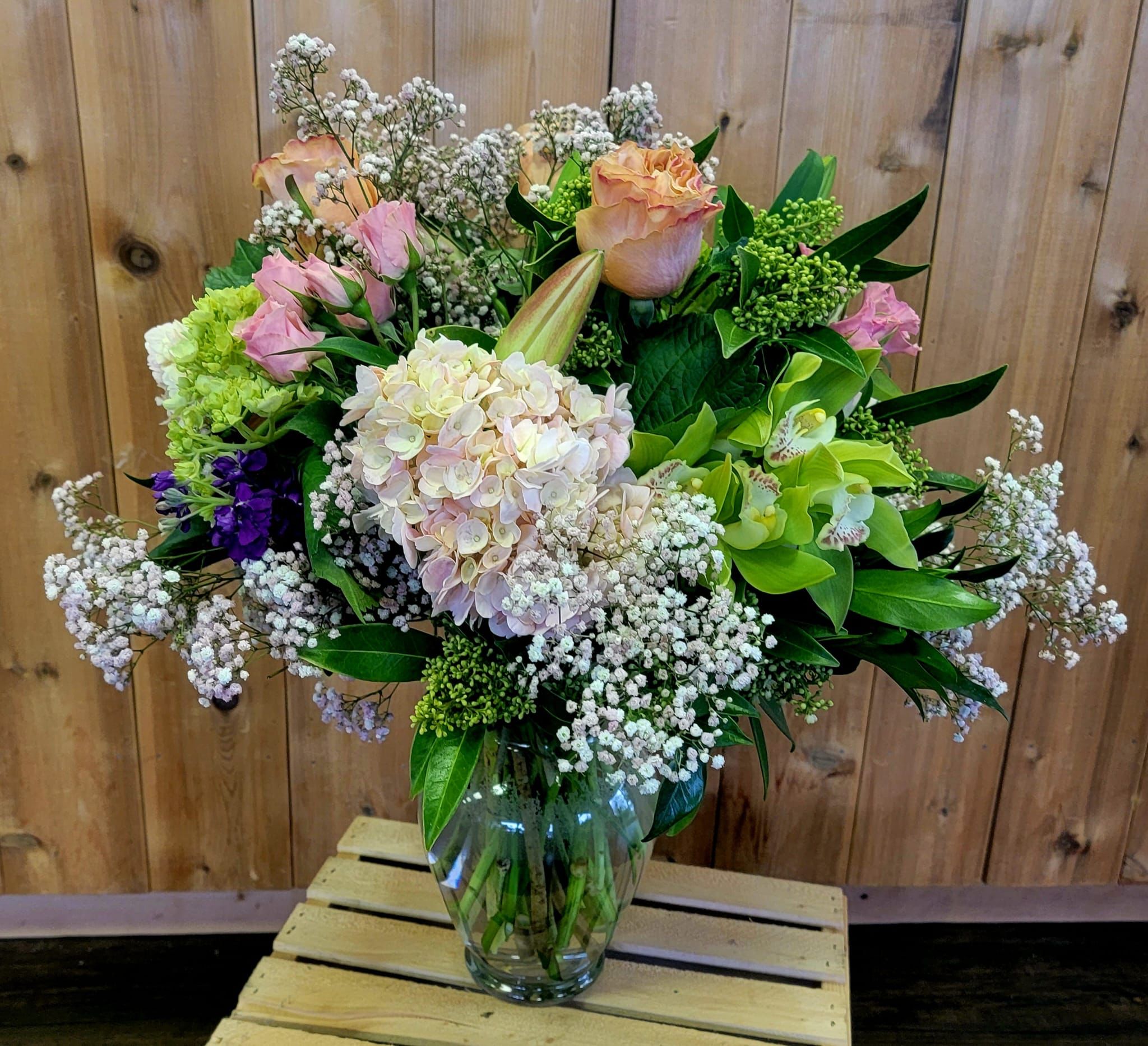 Designer's Choice  Mothers' Day and everyday Arrangement