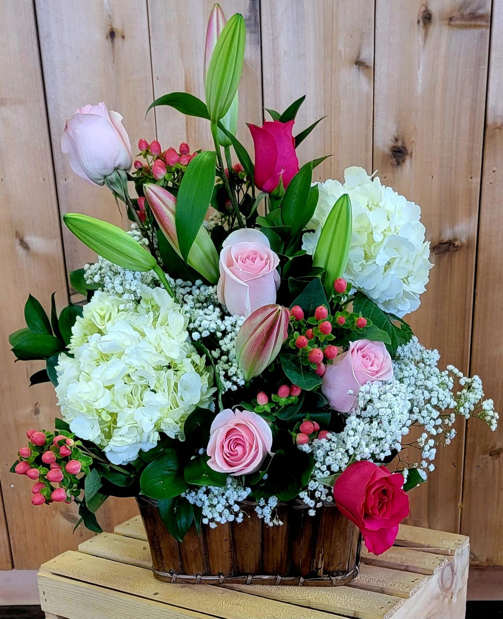 Happy Bloom Basket
